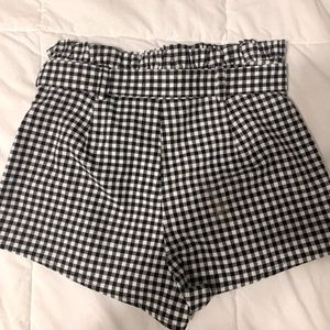 HIGH WAISTED CHECKERED SHORTS